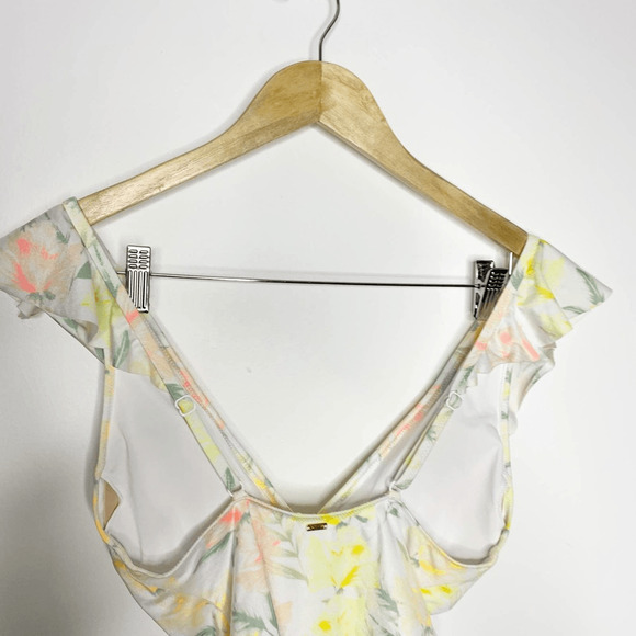 PINK Victoria's Secret Plunge V Neck Ruffle Cheeky One Piece White Womens Small - Picture 7 of 11